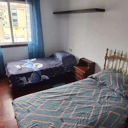 Piso Bertamirans Centro Apartment *